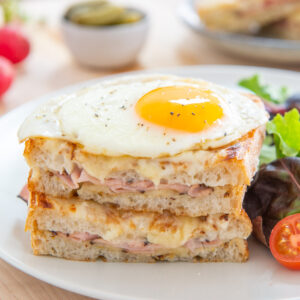 Croque Madame (with Ham, Cheese & Egg)