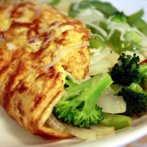 Omelet with Veggies (Meat / Cheese)